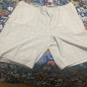 Hogan White Elastic Golf Shorts